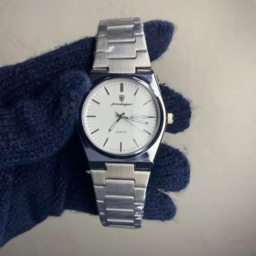 Poedagar Quartz Stainless Steel Water Resistant Men’s Day-Date Watch